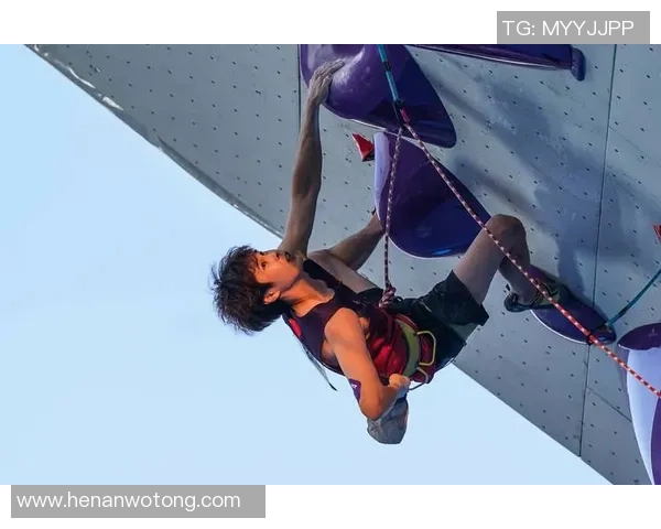 中国攀岩队历史性夺得世界杯团体冠军 展现实力与拼搏精神