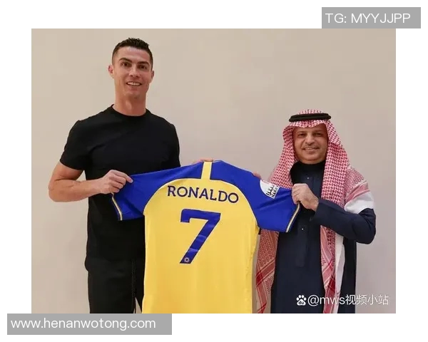 五大联赛月度最佳球员荣誉加身 他凭实力获得实至名归的称号